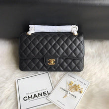 Load image into Gallery viewer, CC Flap Bag X Caviar Medium