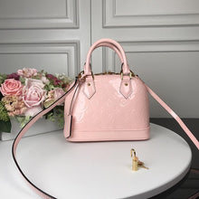 Load image into Gallery viewer, Alma BB Vernis Leather