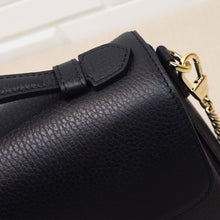 Load image into Gallery viewer, GG shoulder bag Medium Size