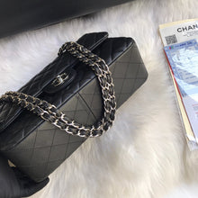 Load image into Gallery viewer, CC Flap Bag X Lambskin Jumbo