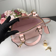 Load image into Gallery viewer, Alma BB Vernis Leather