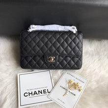 Load image into Gallery viewer, CC Flap Bag X Caviar Medium