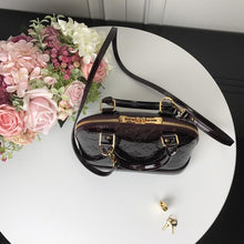 Load image into Gallery viewer, Alma BB Vernis Leather