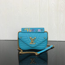 Load image into Gallery viewer, New Wave Chain Bag PM
