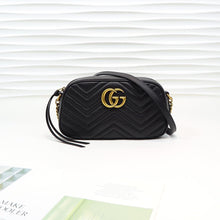 Load image into Gallery viewer, GG Marmontmatelassé small shoulder bag 24cm