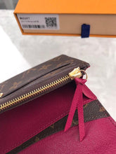 Load image into Gallery viewer, EMILIE WALLET