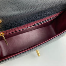 Load image into Gallery viewer, CC Flap Bag X Caviar Small 20cm