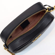 Load image into Gallery viewer, GG Marmont matelassé mini bag 17cm