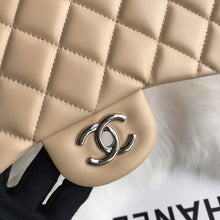 Load image into Gallery viewer, CC Flap Bag X Lambskin Jumbo