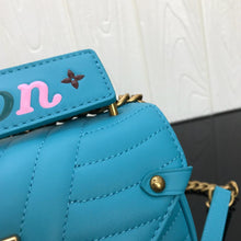 Load image into Gallery viewer, New Wave Chain Bag MM