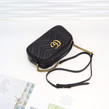 Load image into Gallery viewer, GG Marmontmatelassé small shoulder bag 24cm