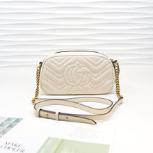 Load image into Gallery viewer, GG Marmontmatelassé small shoulder bag 24cm