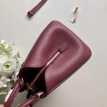 Load image into Gallery viewer, Montaigne MM Empreinte