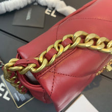 Load image into Gallery viewer, CC 19 Flap Bag Medium