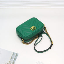 Load image into Gallery viewer, GG Marmont matelassé mini bag 17cm