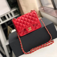Load image into Gallery viewer, CC Flap Bag X Lambskin Mini