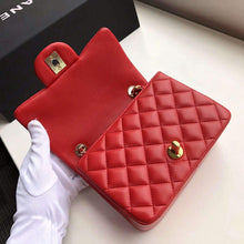 Load image into Gallery viewer, CC Flap Bag X Lambskin Mini