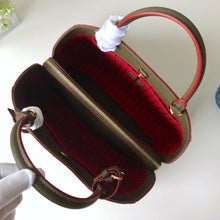 Load image into Gallery viewer, Montaigne MM Empreinte