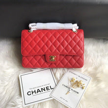 Load image into Gallery viewer, CC Flap Bag X Caviar Medium