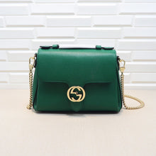 Load image into Gallery viewer, GG shoulder bag Medium Size
