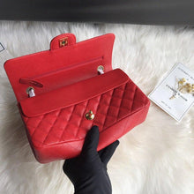 Load image into Gallery viewer, CC Flap Bag X Caviar Medium