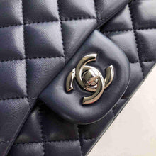 Load image into Gallery viewer, CC Flap Bag X Lambskin Mini