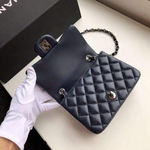 Load image into Gallery viewer, CC Flap Bag X Lambskin Mini
