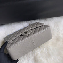 Load image into Gallery viewer, CC Flap Bag X Caviar Jumbo
