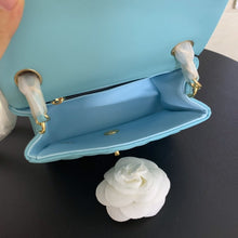 Load image into Gallery viewer, CC Flap Bag X Lambskin Mini