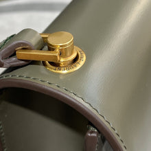 Load image into Gallery viewer, CARRE SATCHEL
