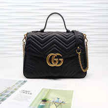 Load image into Gallery viewer, GG Marmont Large top handle bag 31cm
