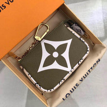 Load image into Gallery viewer, MICRO POCHETTE ACCESSOIRES
