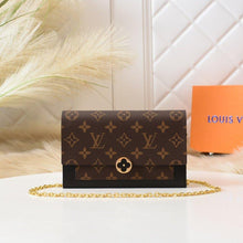 Load image into Gallery viewer, FLORE CHAIN WALLET
