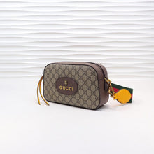 Load image into Gallery viewer, Neo Vintage GG Supreme messenger bag
