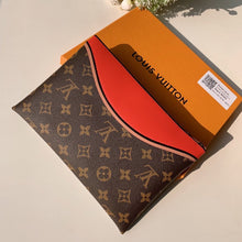Load image into Gallery viewer, Tuileries Pochette
