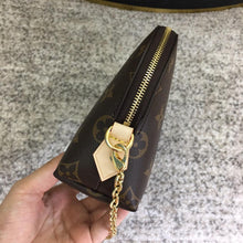 Load image into Gallery viewer, COSMETIC POUCH GM

