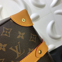 Load image into Gallery viewer, SOFT TRUNK BACKPACK MM
