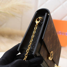 Load image into Gallery viewer, FLORE CHAIN WALLET
