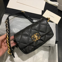 Load image into Gallery viewer, CC 19 Flap Bag Mini 20cm
