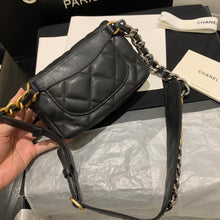 Load image into Gallery viewer, CC 19 Flap Bag Mini 20cm
