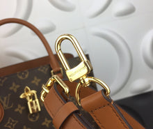 Load image into Gallery viewer, FLOWER TOTE
