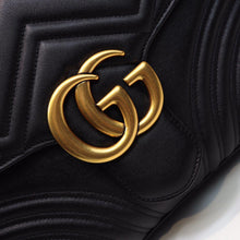 Load image into Gallery viewer, GG Marmont Large top handle bag 31cm
