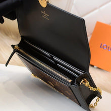 Load image into Gallery viewer, FLORE CHAIN WALLET
