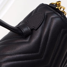 Load image into Gallery viewer, GG Marmont Large top handle bag 31cm

