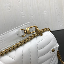 Load image into Gallery viewer, New Wave Chain Bag MM

