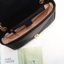 Load image into Gallery viewer, GG Marmont matelassé shoulder bag 26cm

