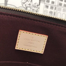 Load image into Gallery viewer, FLOWER ZIPPED TOTE PM
