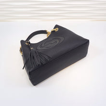 Load image into Gallery viewer, Soho Leather Shoulder Bag
