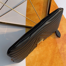 Load image into Gallery viewer, NEW WAVE ZIPPED POCHETTE
