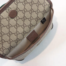 Load image into Gallery viewer, Vintage messenger bag
